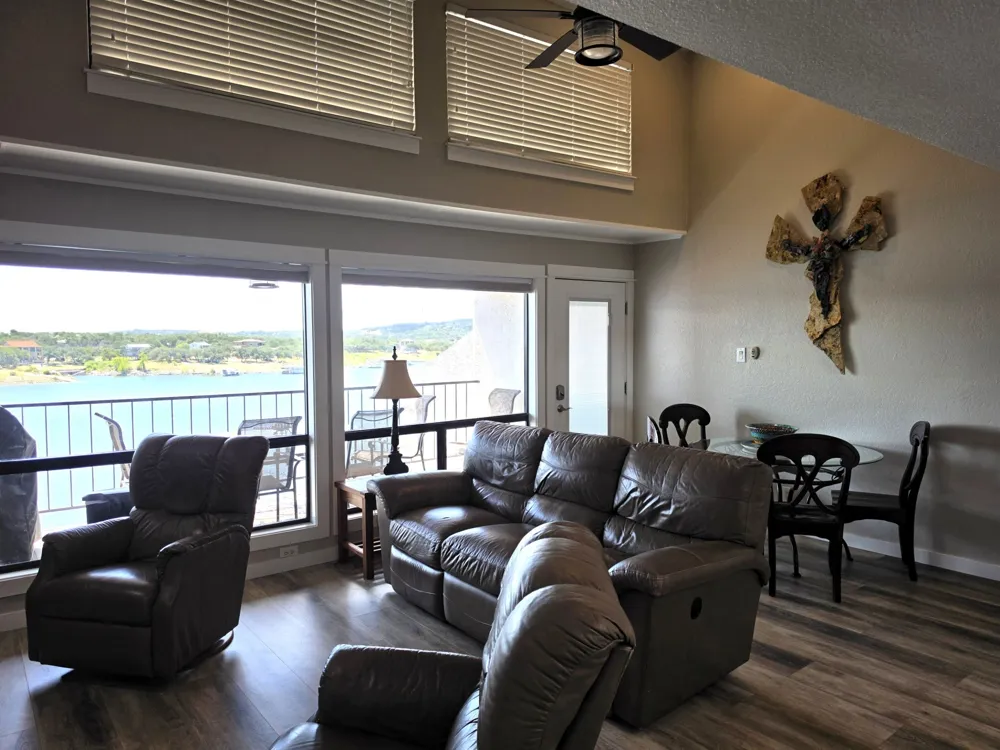 1601 Judy Lynn Drive #212 Spicewood, TX 78669