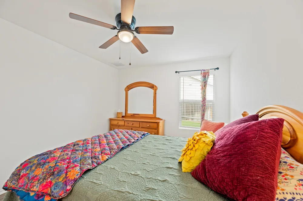 116 Soapstone Pass Maxwell, TX 78656