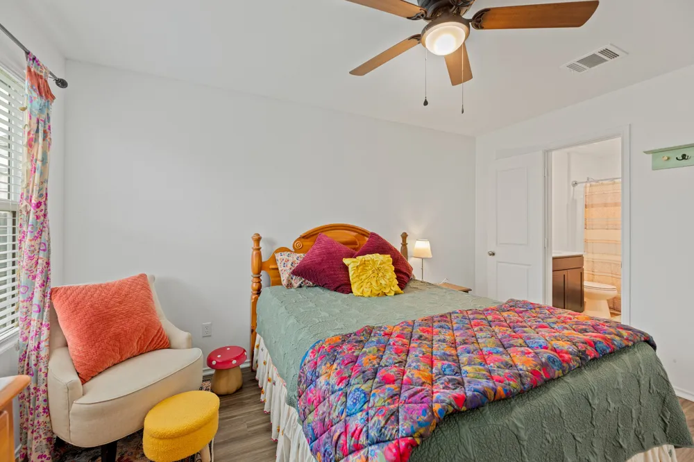 116 Soapstone Pass Maxwell, TX 78656
