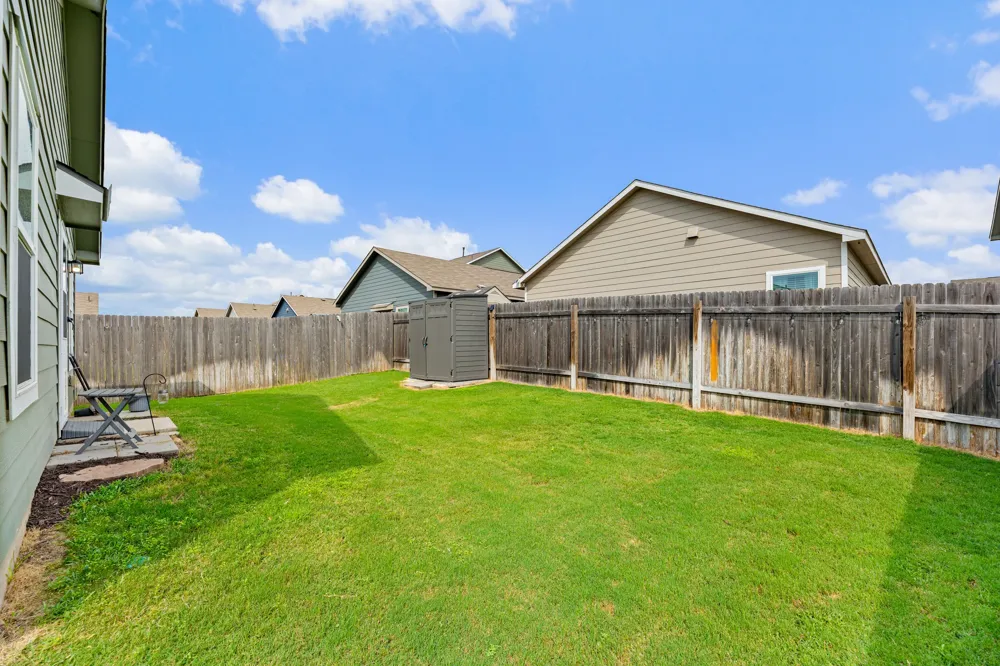 116 Soapstone Pass Maxwell, TX 78656
