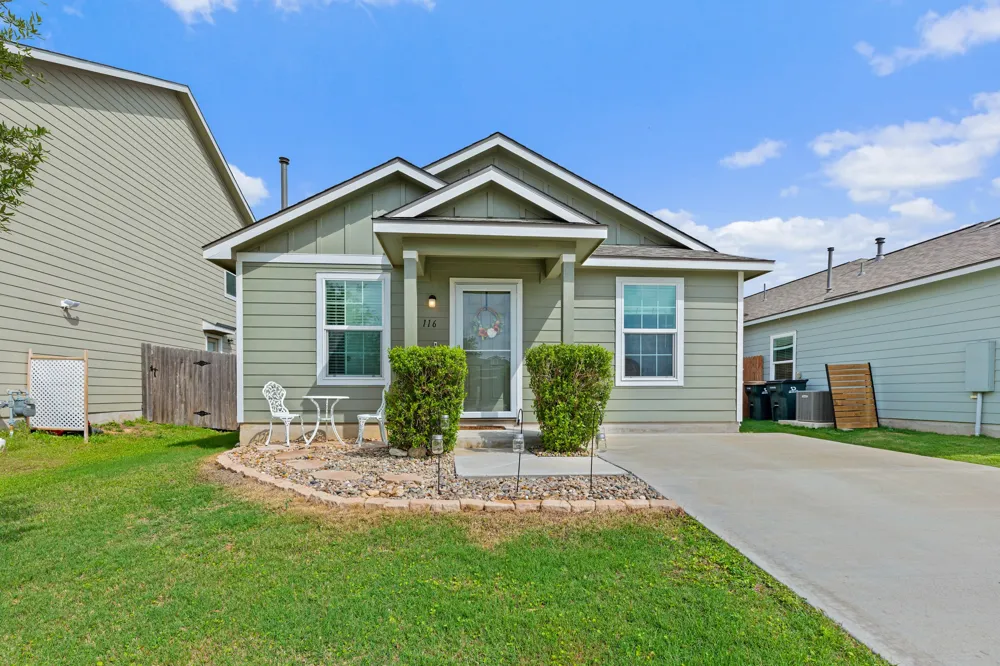 116 Soapstone Pass Maxwell, TX 78656