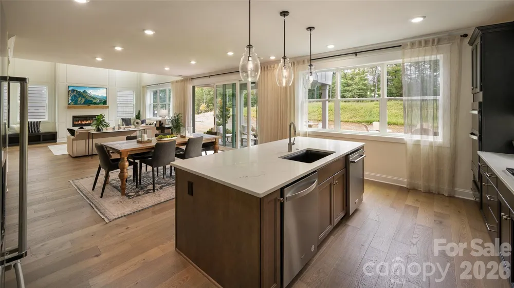 416 Benita Marie Drive Tega Cay, SC 29708