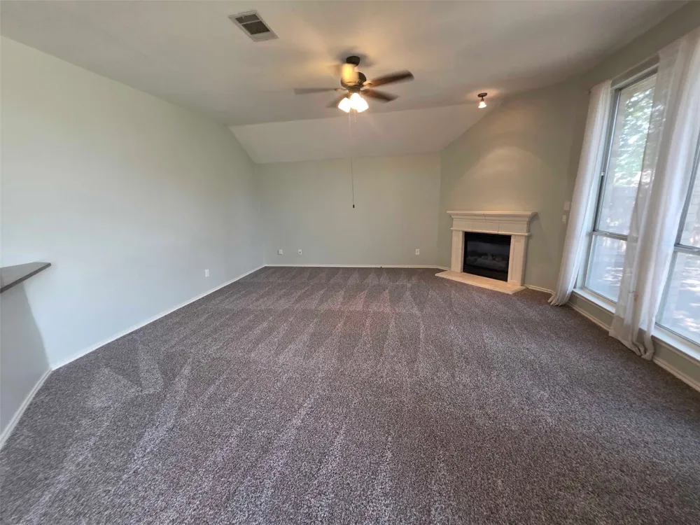 5856 Echo Bluff Drive Haltom City, TX 76137