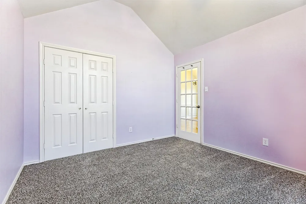 5856 Echo Bluff Drive Haltom City, TX 76137