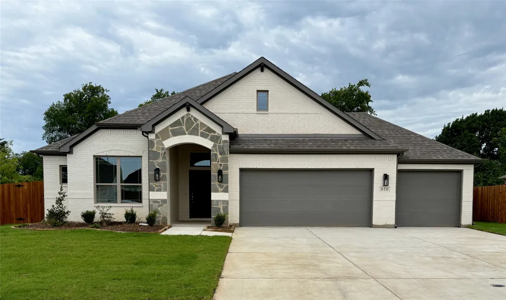 610 Kyle Drive Tioga, TX 76271