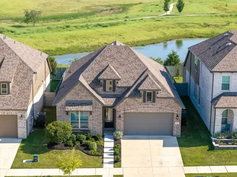 2404 Plover Lane