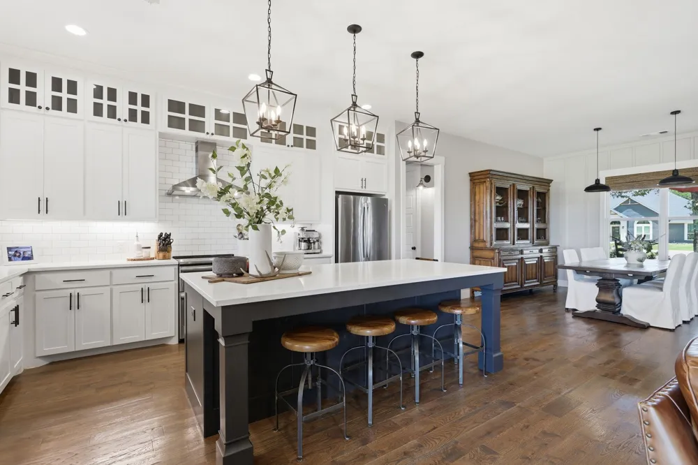 533 S Sugartree Drive Lipan, TX 76462