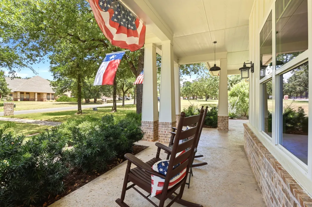 533 S Sugartree Drive Lipan, TX 76462