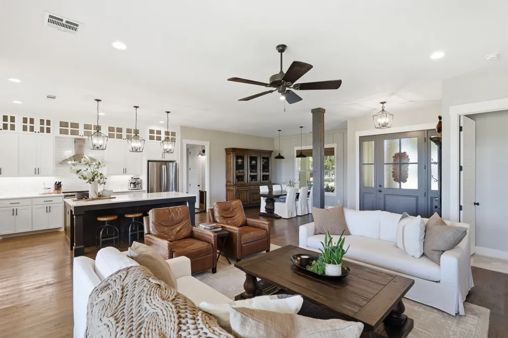 533 S Sugartree Drive Lipan, TX 76462