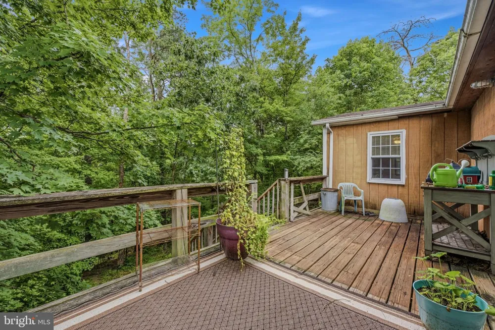 602 PLUM TREE LANE Berkeley Springs, WV 25411