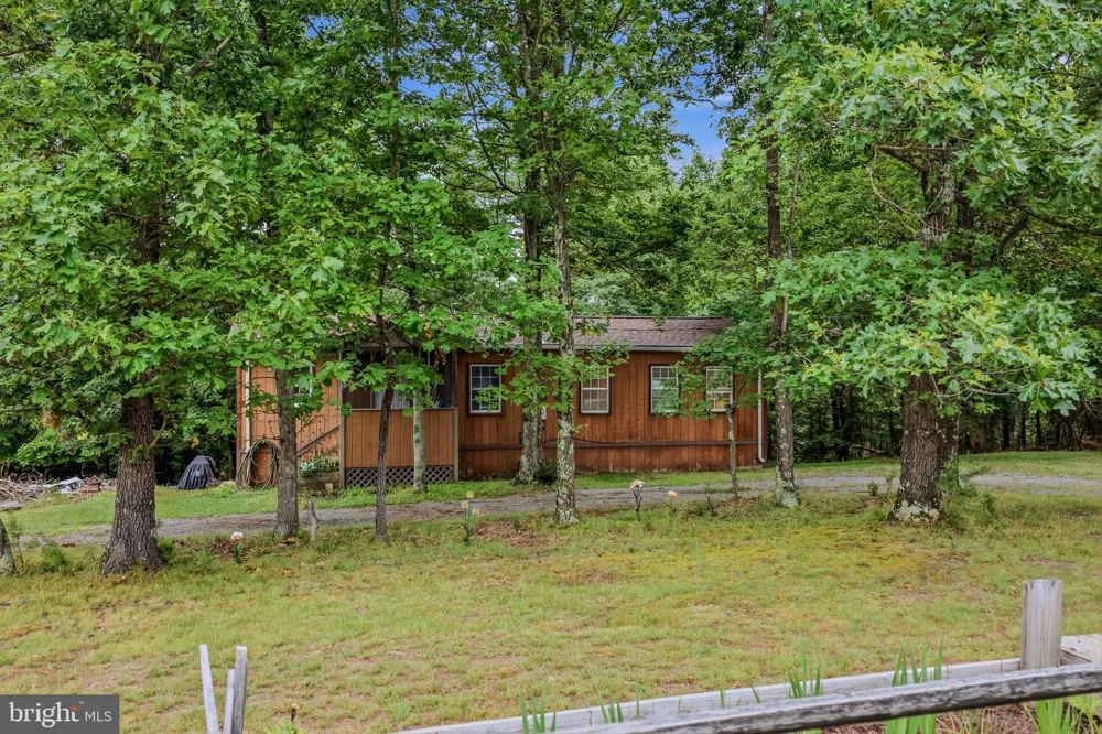 602 PLUM TREE LANE Berkeley Springs, WV 25411