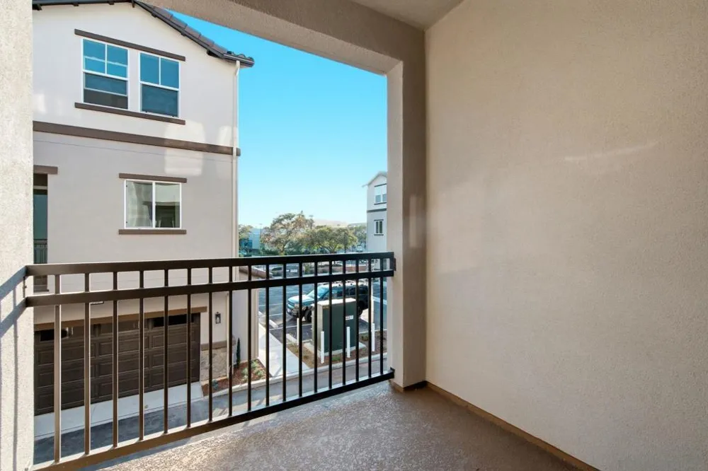 244 Pico Ave #13 San Marcos, CA 92069