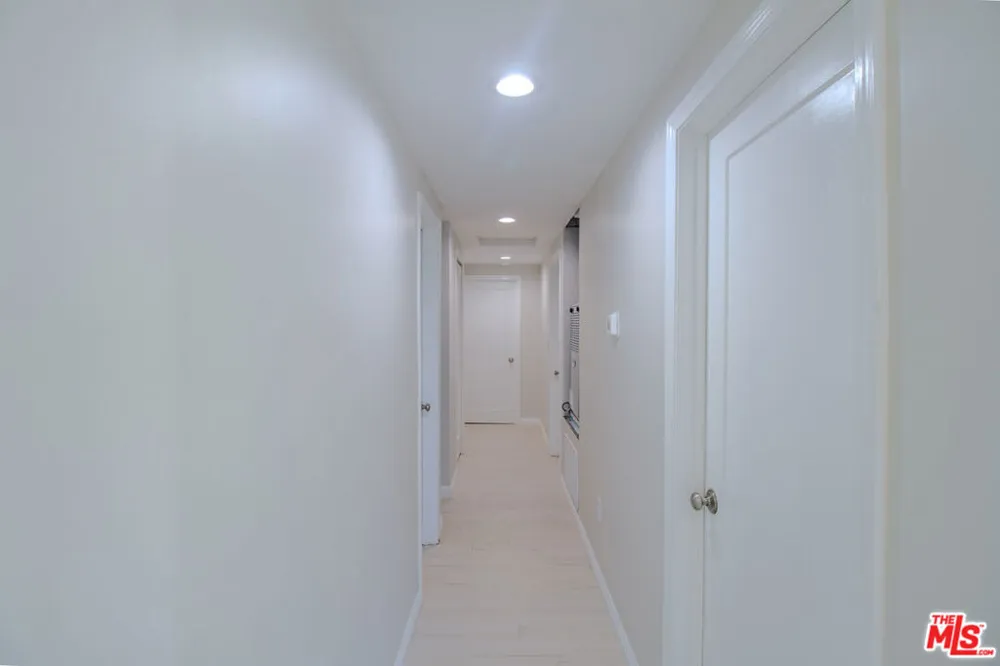 12100 Adelphia Avenue San Fernando, CA 91340