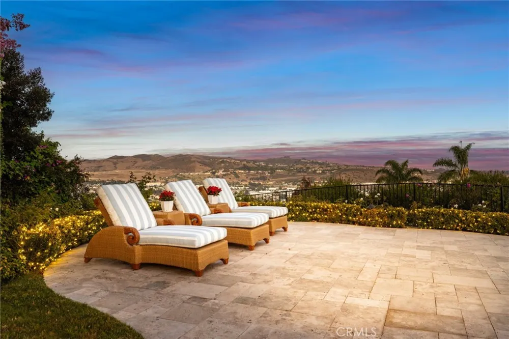 2 Wildflower Laguna Niguel, CA 92677