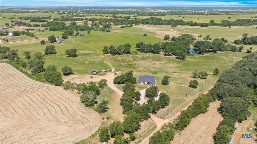 638 County Road 337 Rosebud, TX 76570