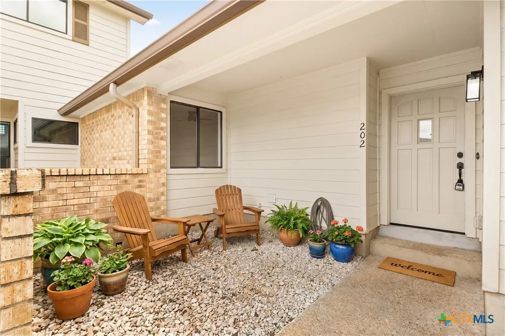 655 Loop 337 #202 New Braunfels, TX 78130