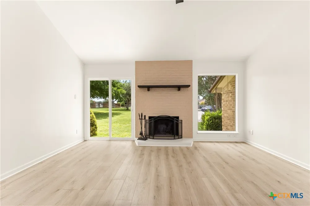655 Loop 337 #202 New Braunfels, TX 78130