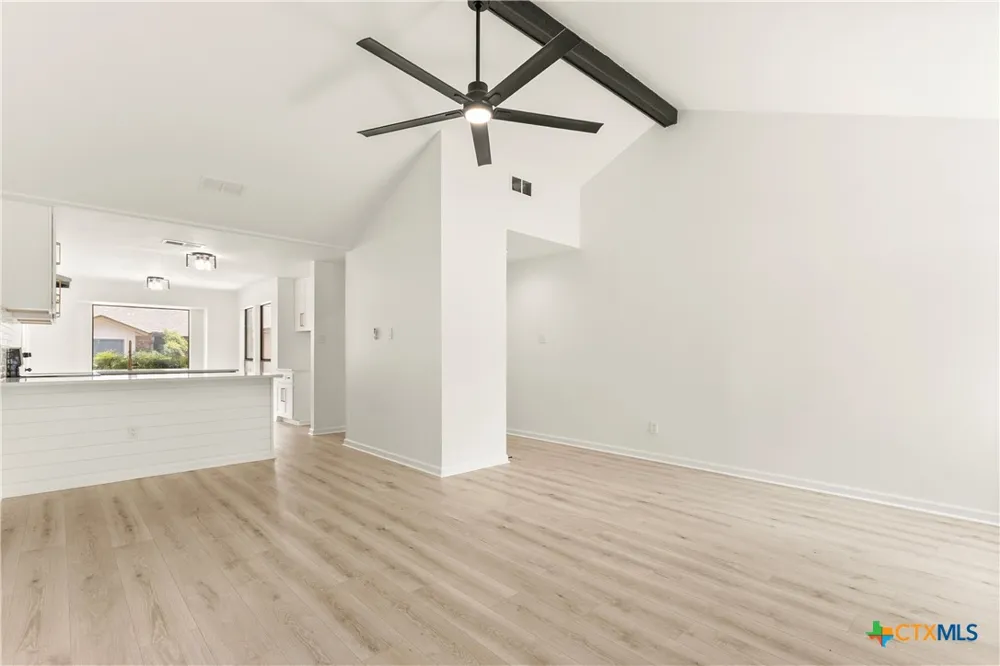 655 Loop 337 #202 New Braunfels, TX 78130