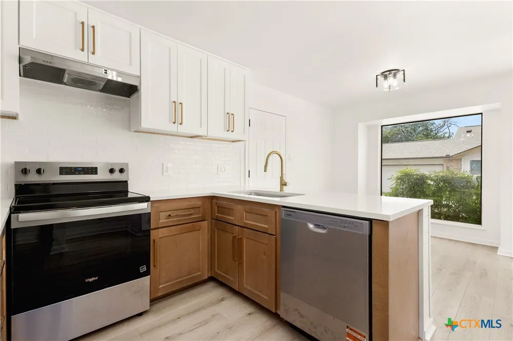 655 Loop 337 #202 New Braunfels, TX 78130