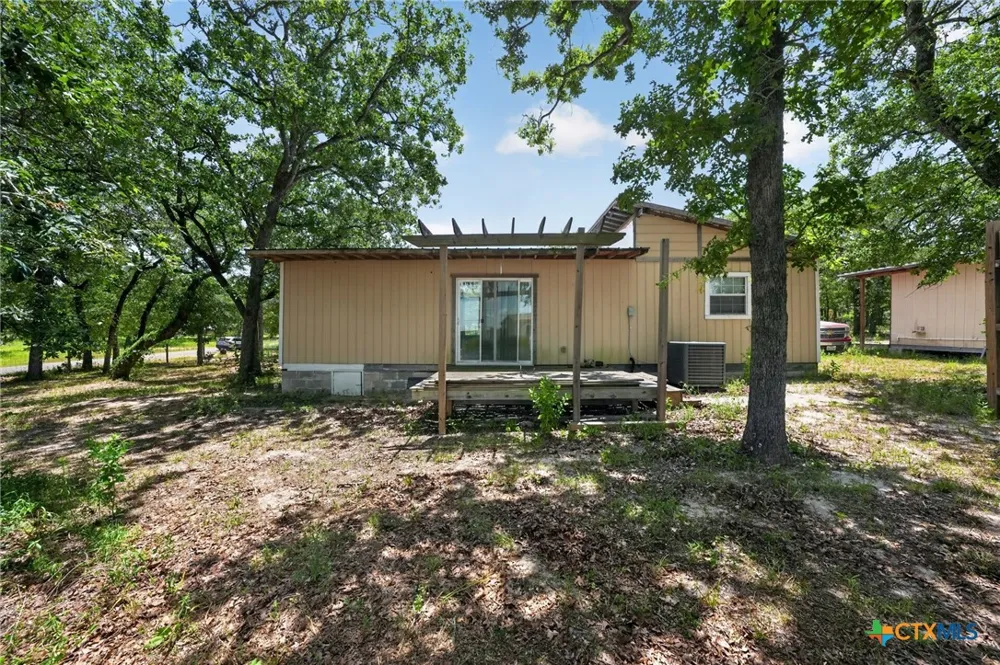 922 Northwood Circle Rockdale, TX 76567