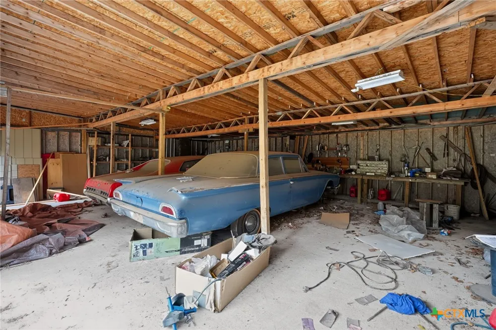 922 Northwood Circle Rockdale, TX 76567