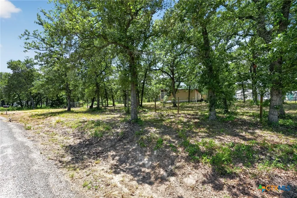 922 Northwood Circle Rockdale, TX 76567