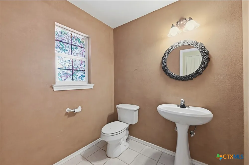145 Castlewood Drive Seguin, TX 78155