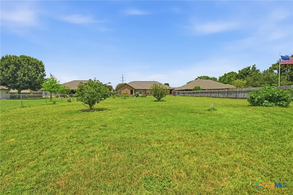 145 Castlewood Drive Seguin, TX 78155