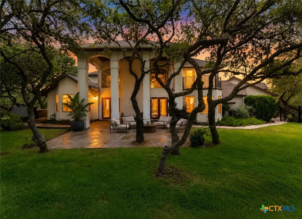 26307 Dancing Bear San Antonio, TX 78260