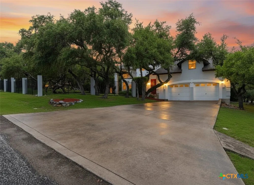 26307 Dancing Bear San Antonio, TX 78260