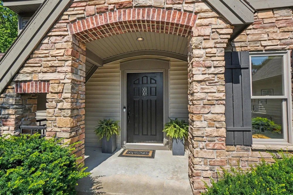 16033 Waterleaf Trail Spring Lake, MI 49456