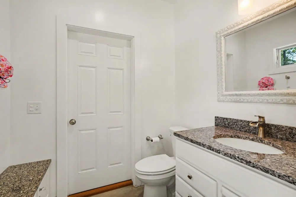 16033 Waterleaf Trail Spring Lake, MI 49456
