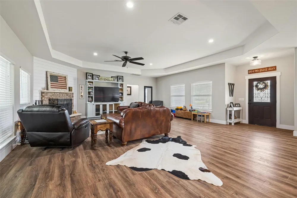 1090 County Road 334 Burnet, TX 78611