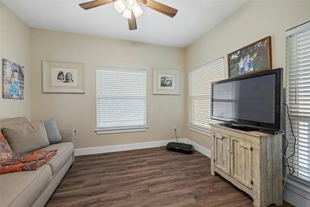 1090 County Road 334 Burnet, TX 78611