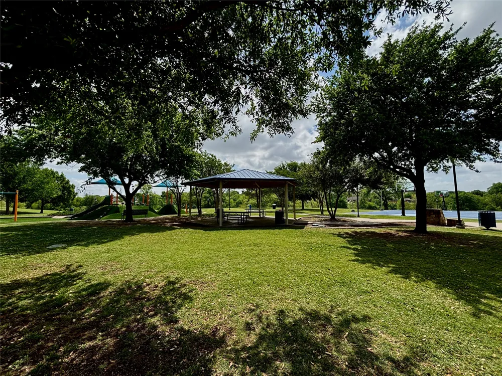 2306 Carol Good Lane Carrollton, TX 75006