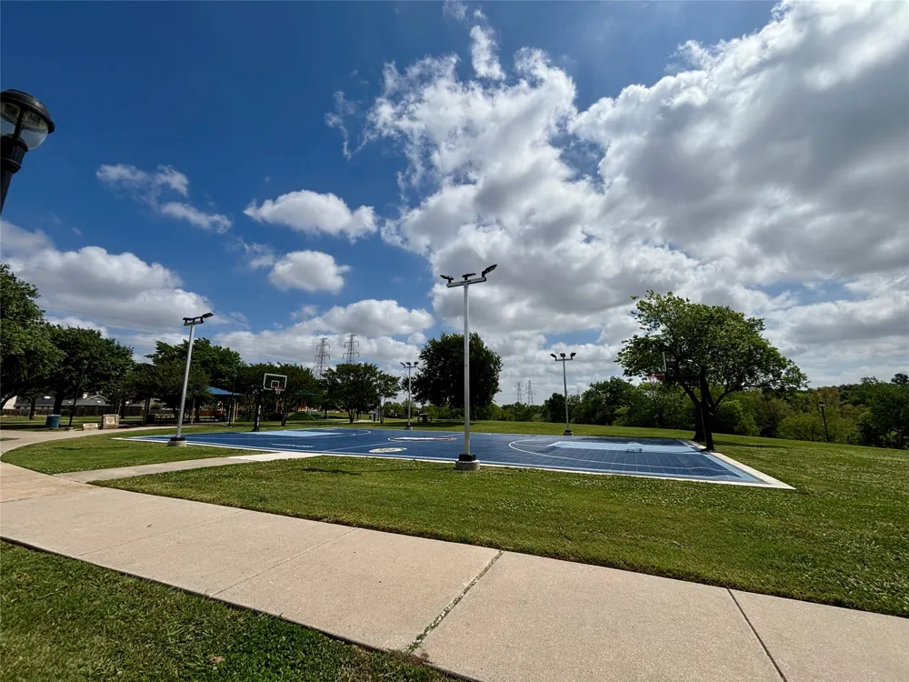 2306 Carol Good Lane Carrollton, TX 75006