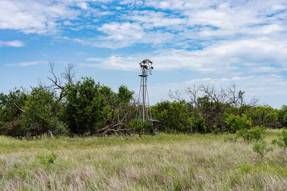 3599 County Road 413 Anson, TX 79501