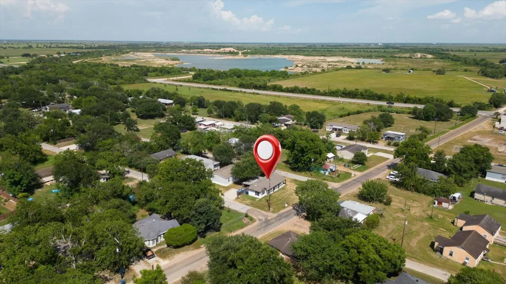 500 Shirley Street Eagle Lake, TX 77434