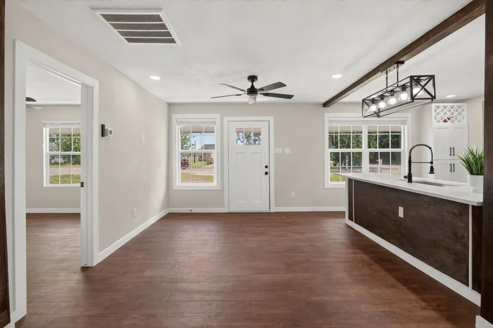 500 Shirley Street Eagle Lake, TX 77434