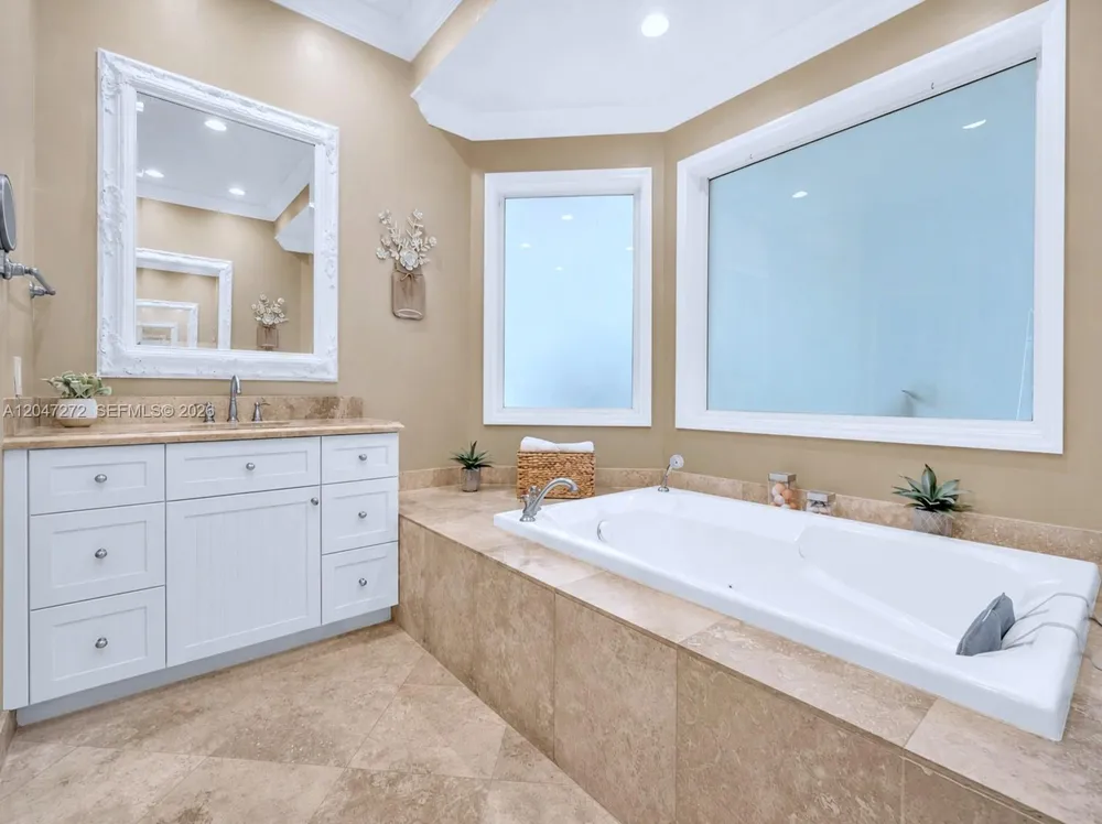 17710 SW 63rd Mnr Southwest Ranches, FL 33331