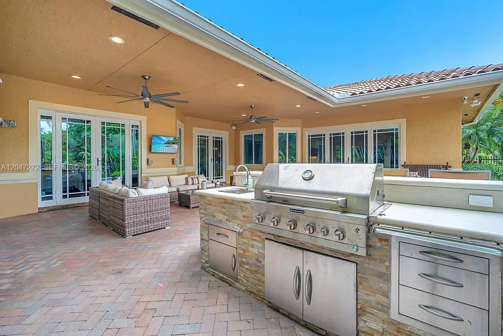17710 SW 63rd Mnr Southwest Ranches, FL 33331