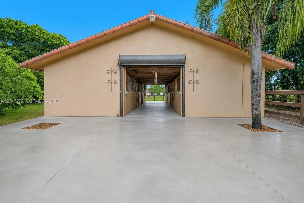 17710 SW 63rd Mnr Southwest Ranches, FL 33331