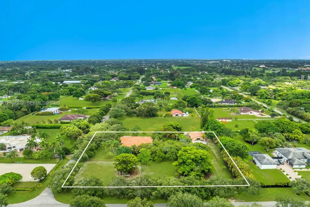 17710 SW 63rd Mnr Southwest Ranches, FL 33331