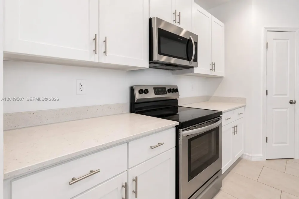 17809 BELFORTE COURT North Fort Myers, FL 33917