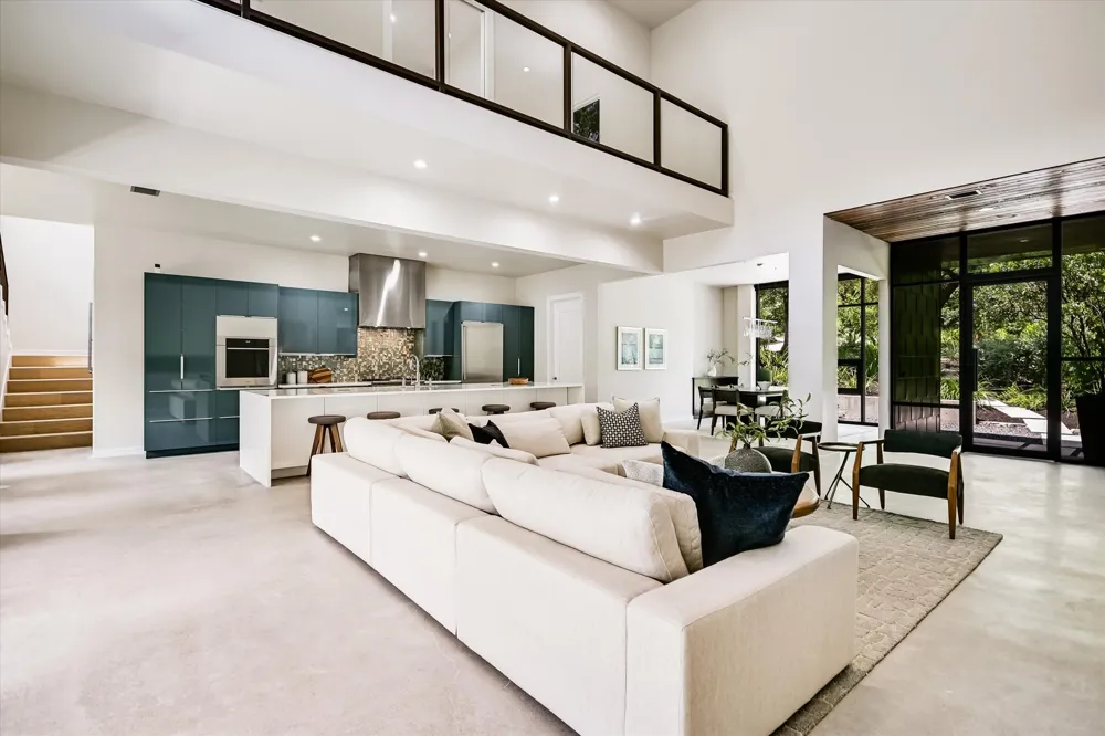 500 Laurel Valley Road West Lake Hills, TX 78746
