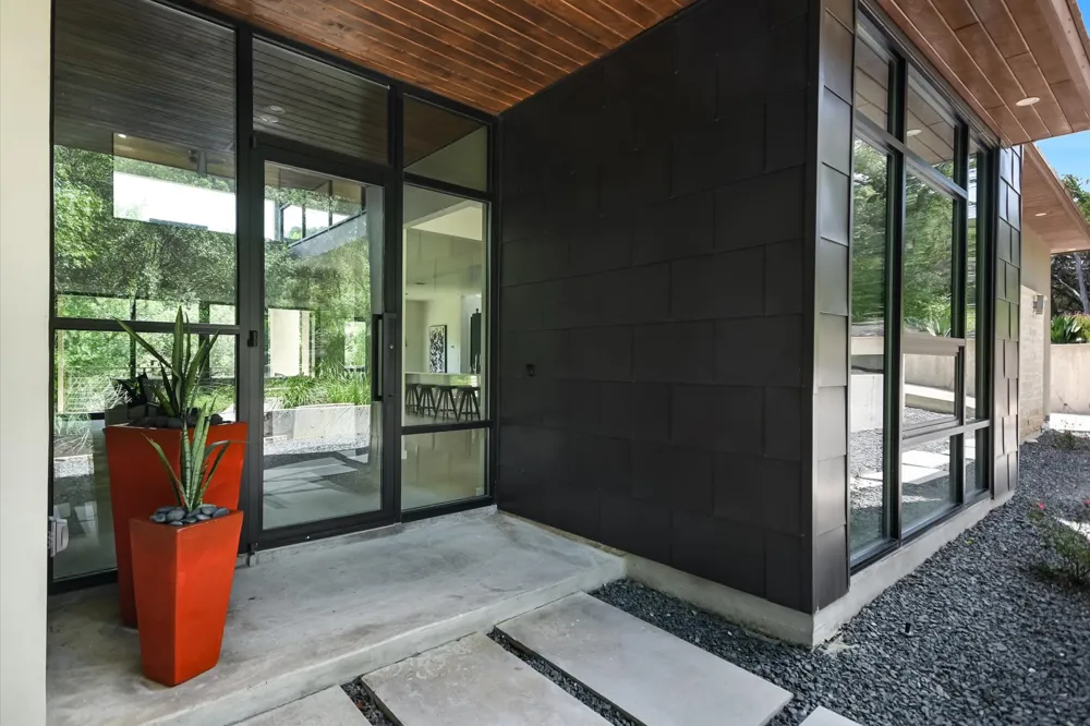 500 Laurel Valley Road West Lake Hills, TX 78746