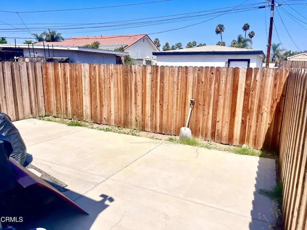 11333 Azahar Street Ventura, CA 93004