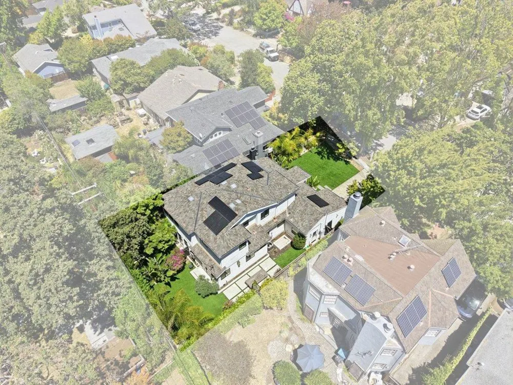 1031 Almanor Avenue Menlo Park, CA 94025