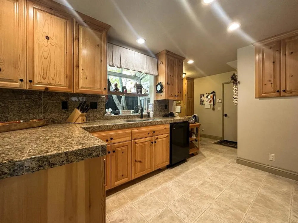 1600 Anson Court Gilroy, CA 95020