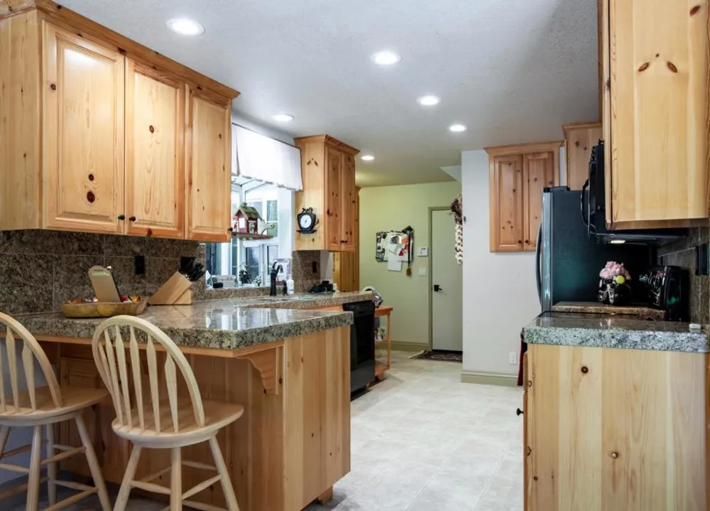 1600 Anson Court Gilroy, CA 95020